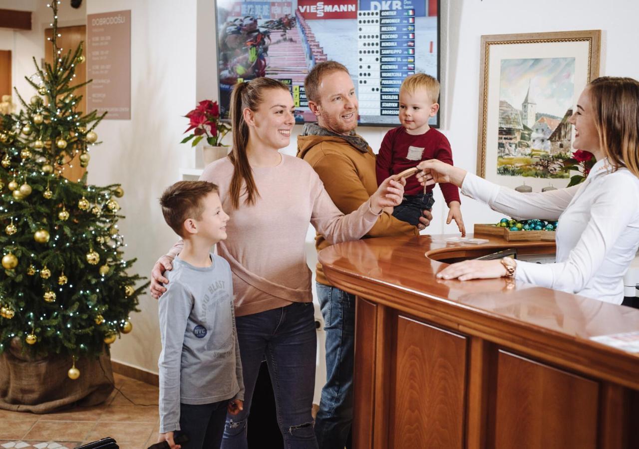 Hotel Reaktiv Zreče Zewnętrze zdjęcie